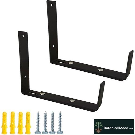 Adjustable Planter Box Bracket with Adjustable Width
