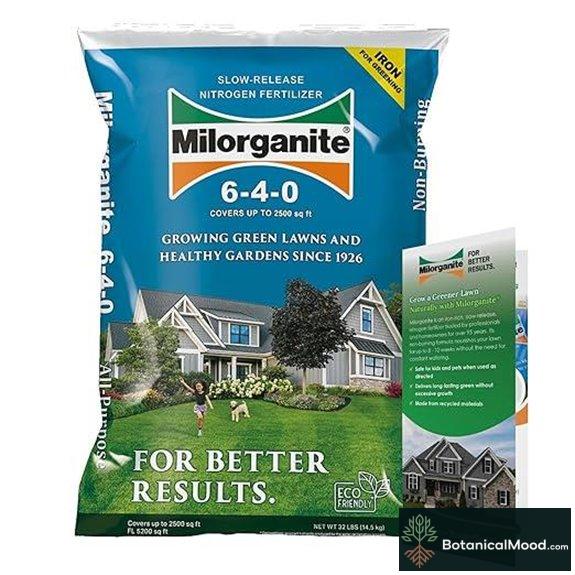 Milorganite 32 lb Slow-Release Fertilizer for Lawns & Gardens