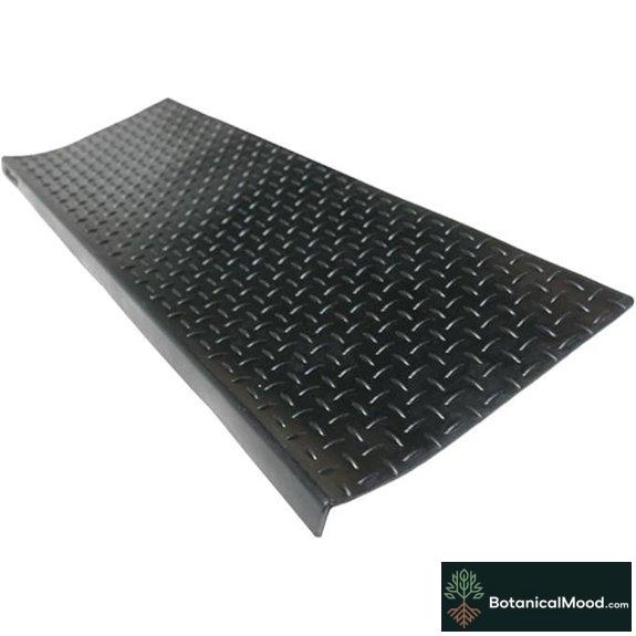 Diamond-Plate Non-Slip Rubber Stair Mats (6 Pack)