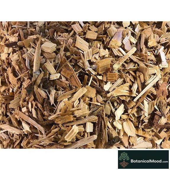 Red Cedar Chip Mulch 42 Quarts for Garden
